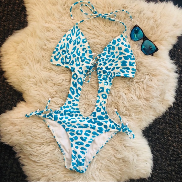 Rogan for Target Swimsuit - Picture 2 of 8